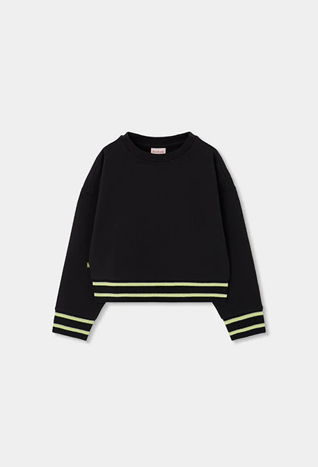 Girls? black sweatshirt