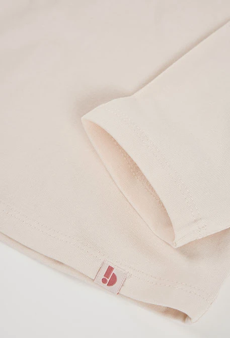 Mädchen-Strickshirt in Ecru mit Love & Hope-Aufdruck