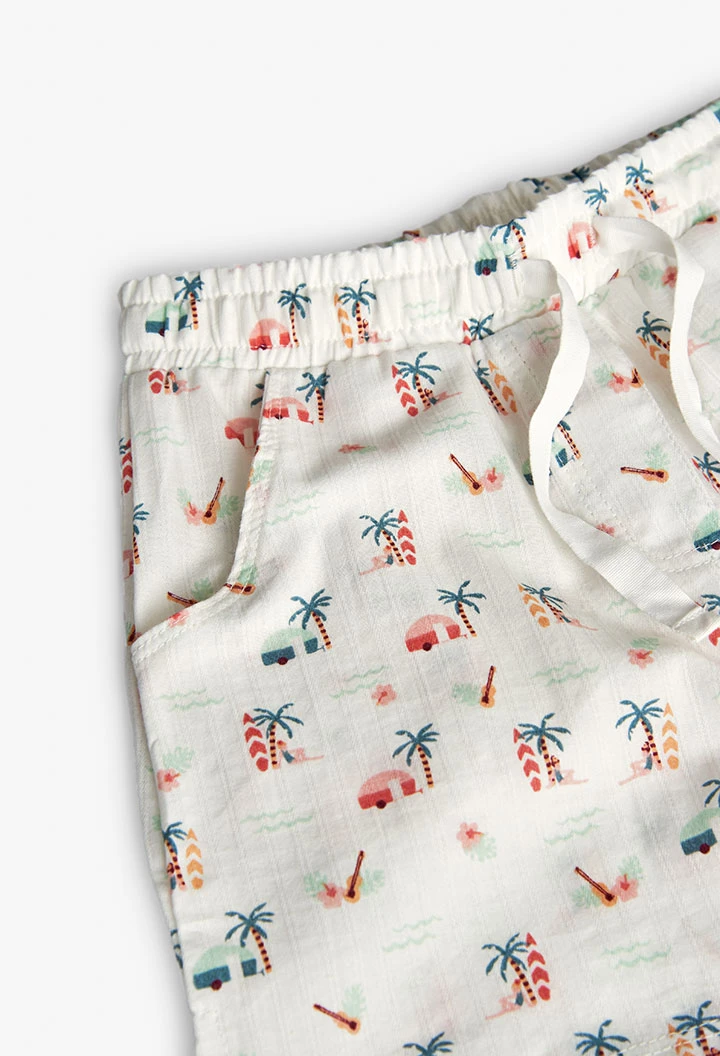 Short en batiste pour fille avec imprimé tropical dans des tons clairs.