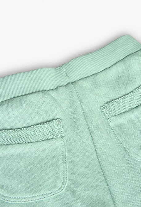 Short de felpa para niña en color verde