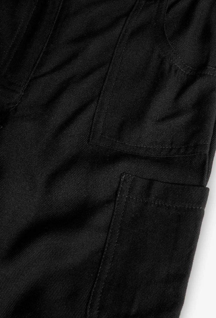 Pantaloni cargo in viscosa per bambina di colore nero