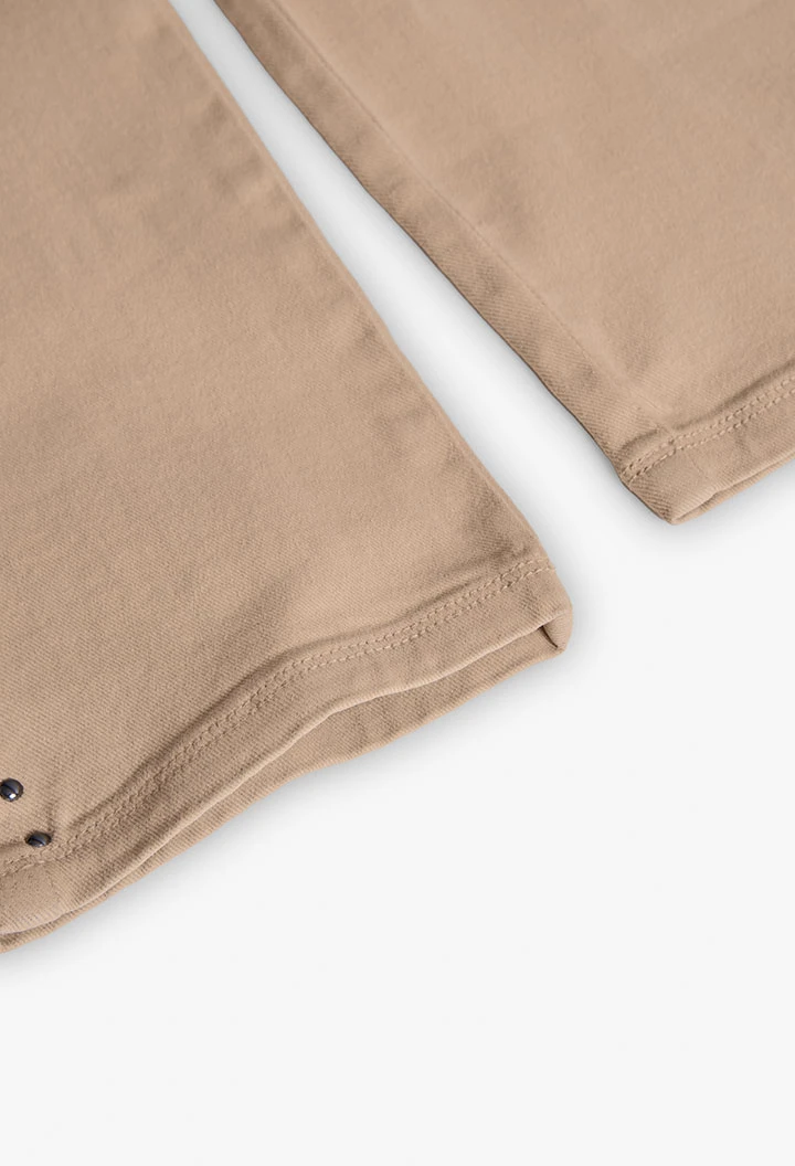 Girl´s beige trousers