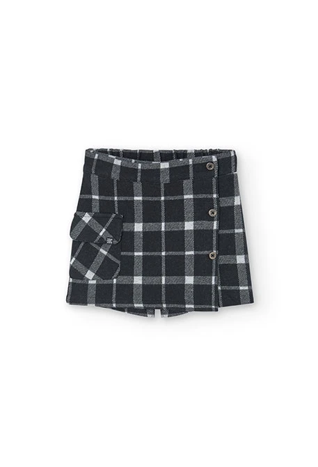 Skirt for girl with black and white check pattern