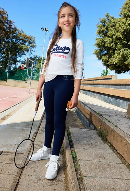 Navy blue stretch knit leggings