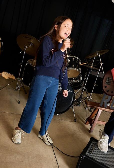 Girls' flared jeans in blue