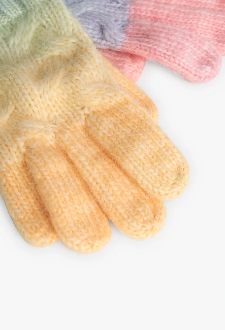 Gants en tricot pour fille de couleur rouge