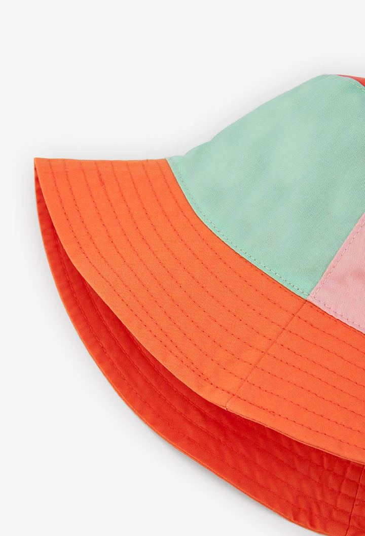 Bonnet en sergé couleur saumon