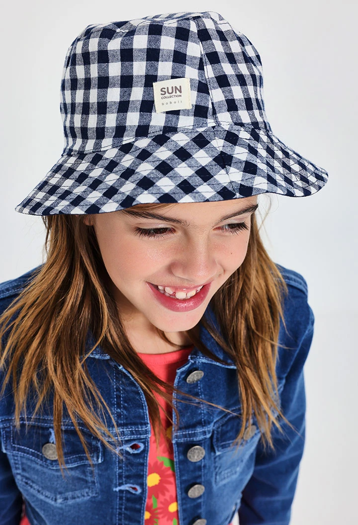 Reversible checkered cap