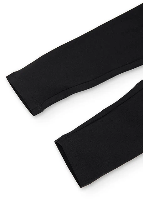 Legging color negro