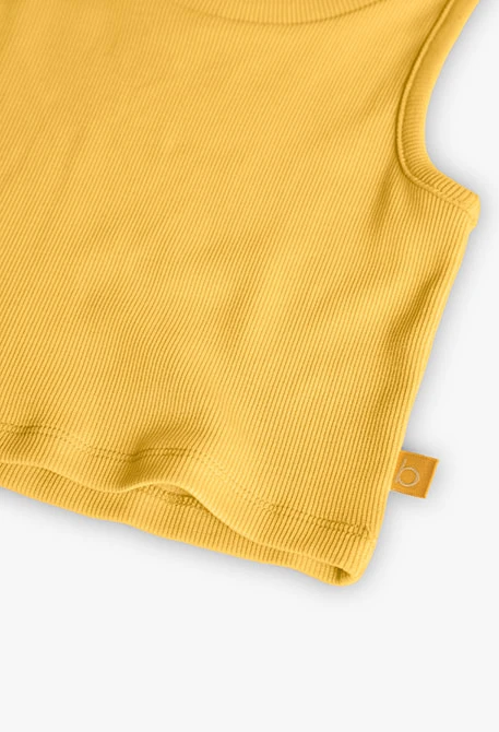 Top básico de punto para niña en color amarillo