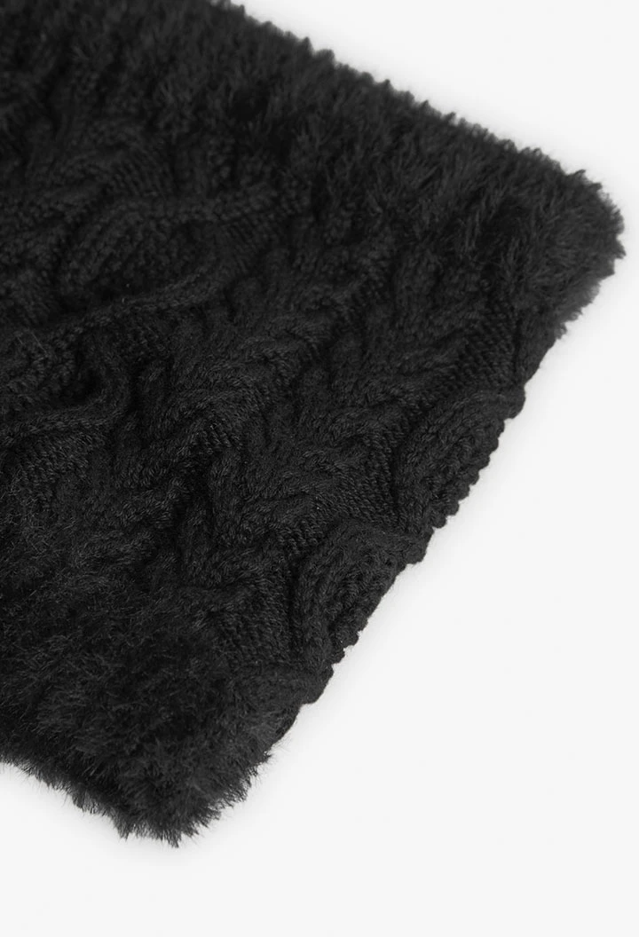 Écharpe en maille noire