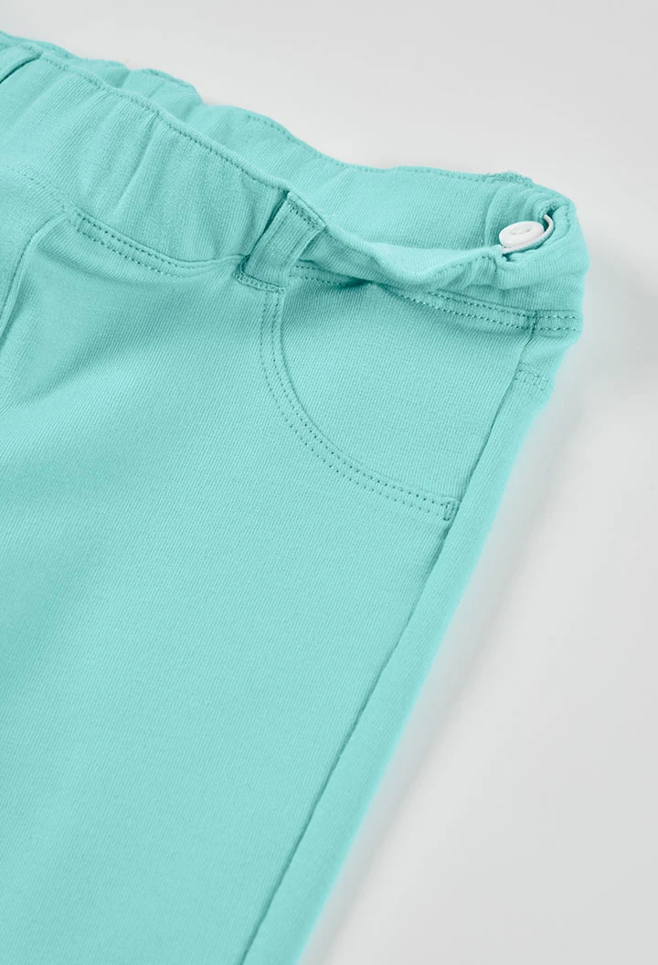 Pantalón niña algodón en azul celeste