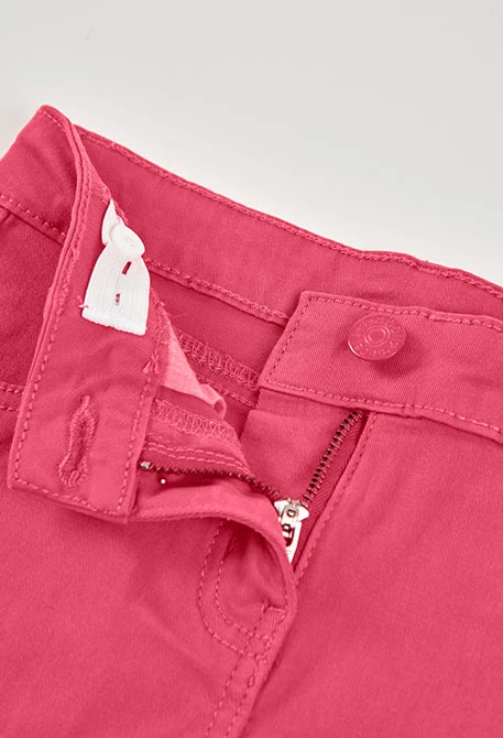 Short en coton rouge