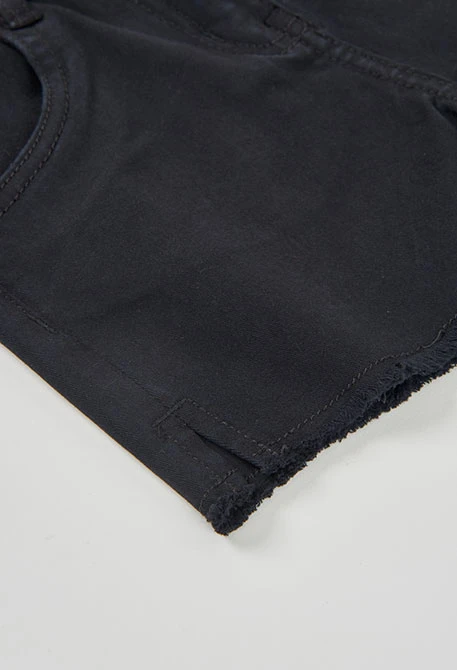 Short algodón negro