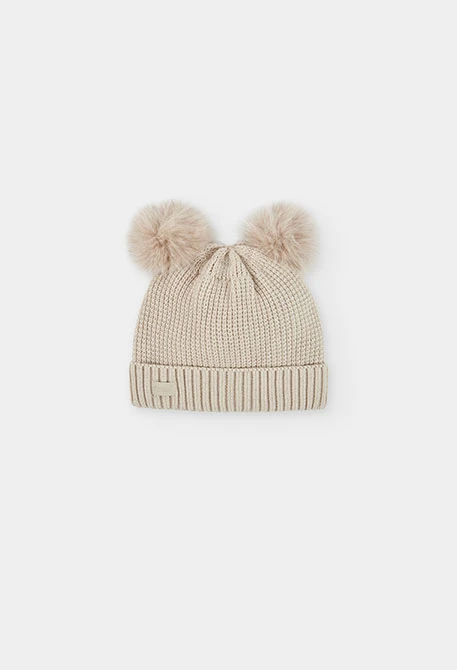 Beige hat with double pompoms