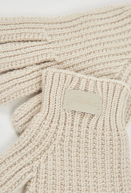 Beige glove