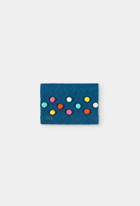 Green collar girl with multicolour polka dots