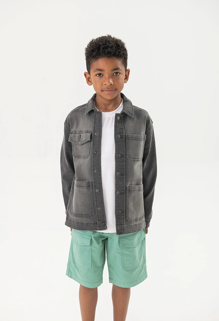 Bermuda di gabardina per bambino in colore verde