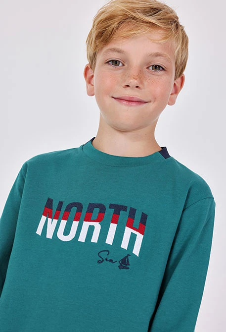 Green knitted t-shirt for boys