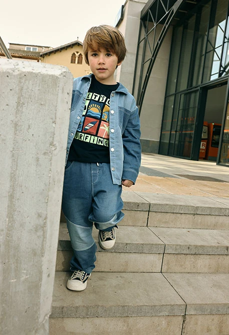 T-shirt enfant en coton bleu marine