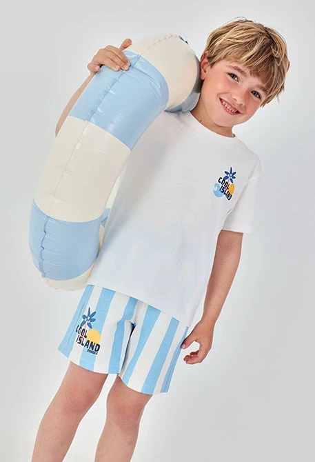 White and blue striped cotton Bermuda shorts