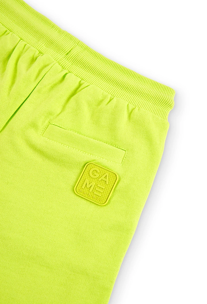 Bermudas felpa "enjoy de game green" de niño
