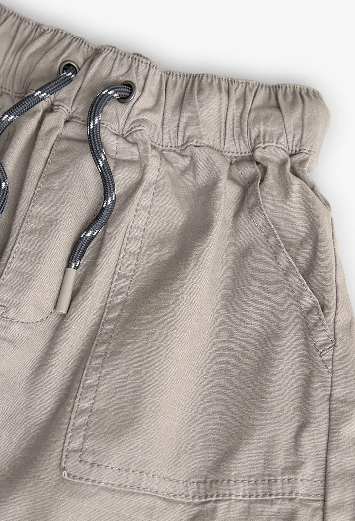 Knitted shorts for boys in brown colour