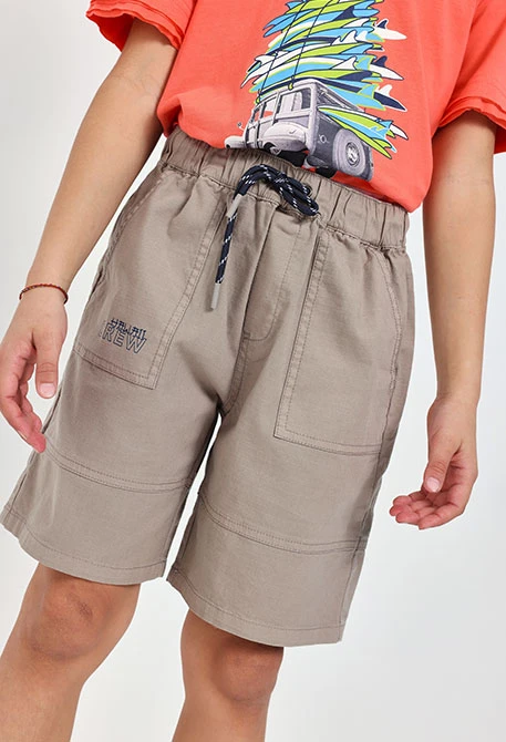 Short en maille pour garçon de couleur marron