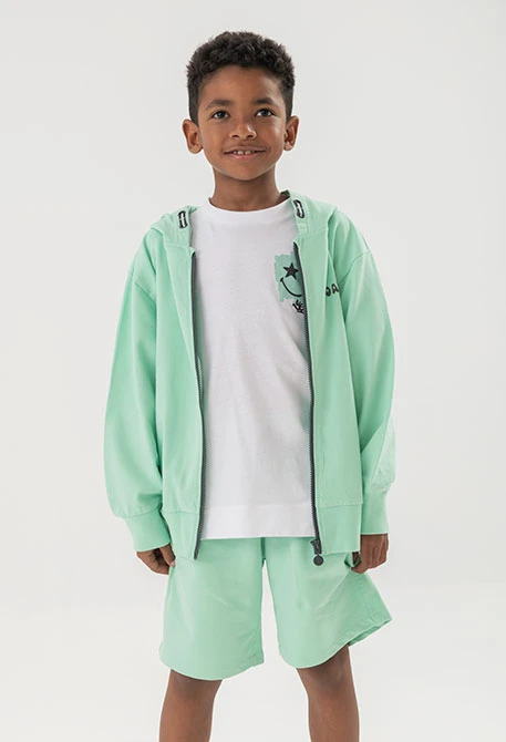 Knitted shorts for boys in green colour