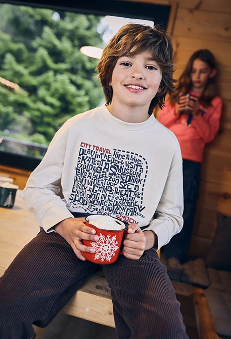 Beiges Baumwoll-Jungen-T-Shirt mit Aufdruck