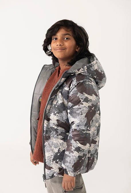 Grey technical fabric reversible boy´s parka