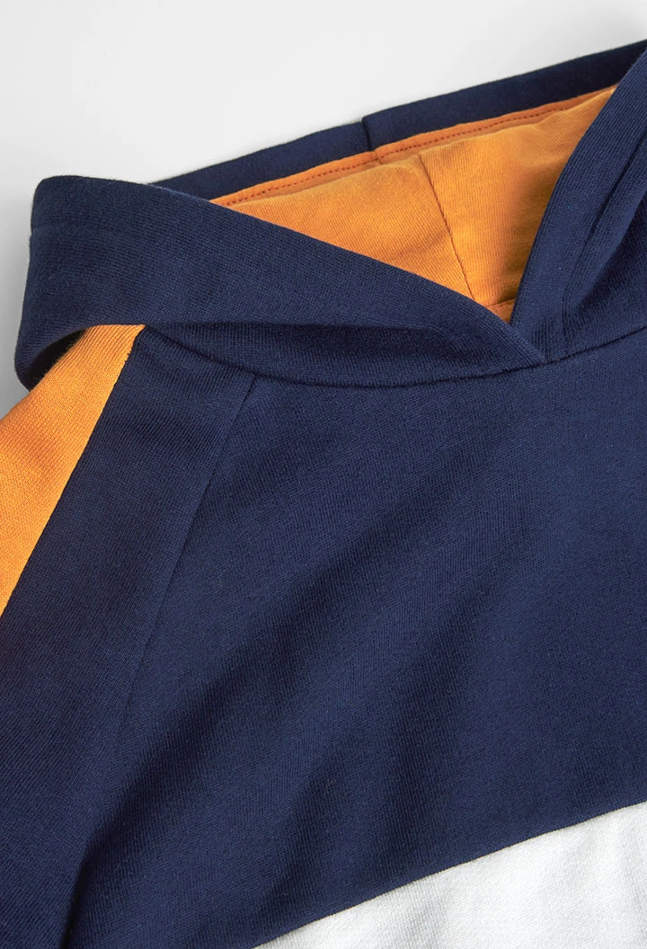 Fleece with hood sweatshirt for boy