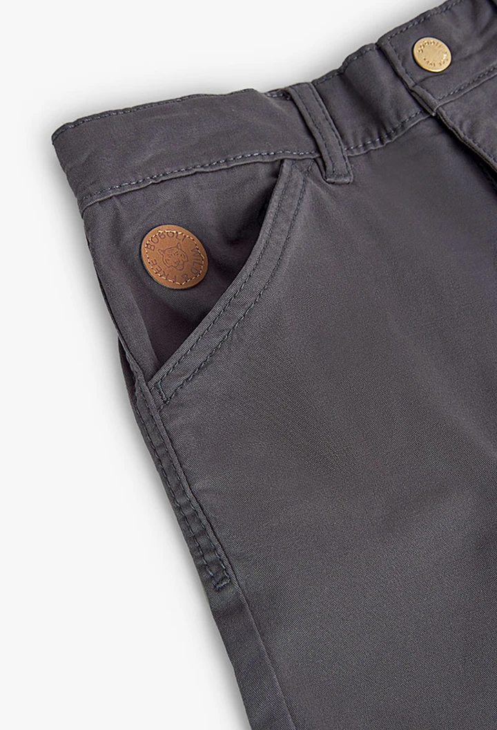 Pantalon garçon en gabardine élastique, gris