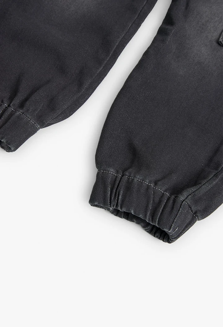 Pantalon en denim tricoté gris pour garçon