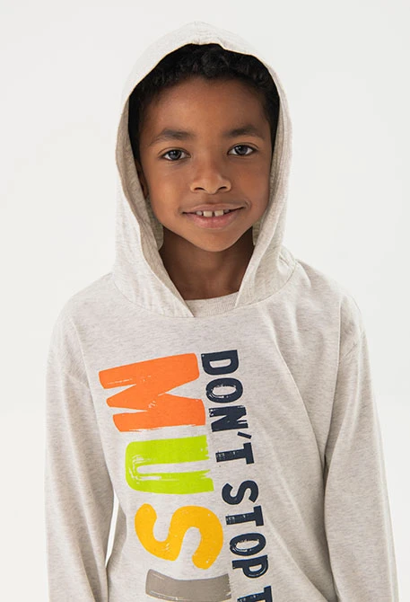 Knitted hoodie T-shirt for boys in off-white.