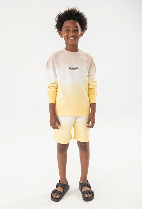 Felpa di pile per bambino in colore beige tinto