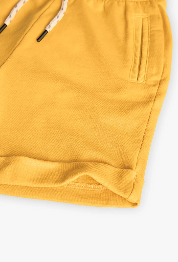 Jungen-Sweatshorts in Gelb