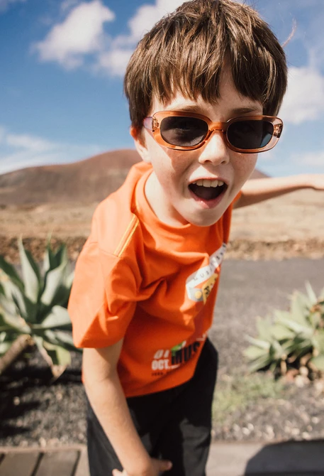 Jungen-Strick-T-Shirt in Orange