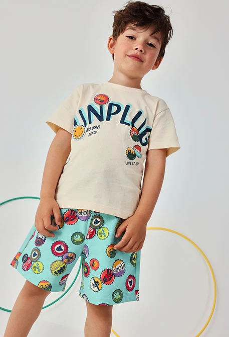 Child?s cotton T-shirt in raw colour