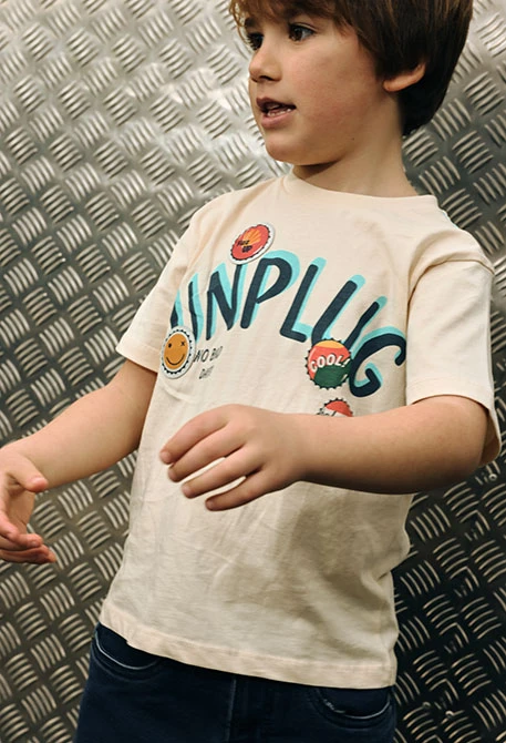 Child?s cotton T-shirt in raw colour