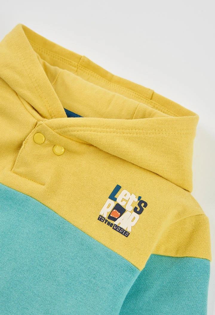 Felpa bambino verde con cappuccio color block