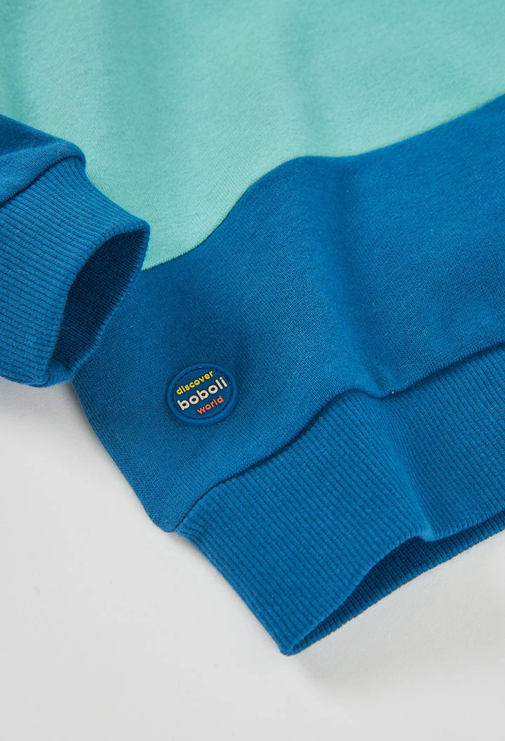Felpa bambino verde con cappuccio color block