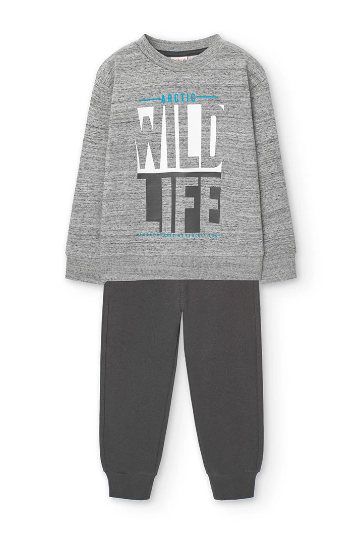 Conjunto de niño con estampado en gris