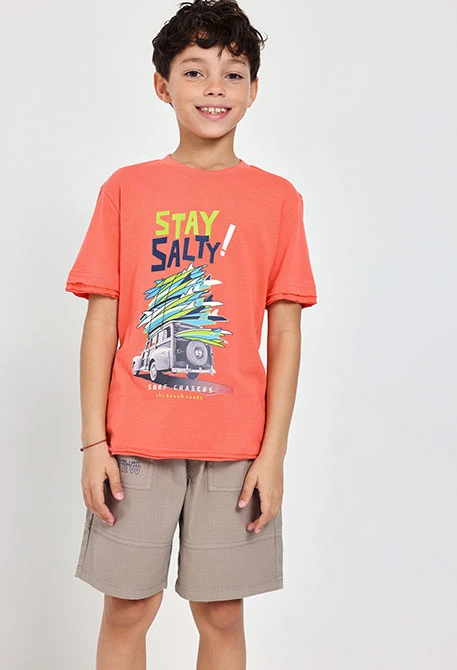 Knitted T-shirt for boys in red