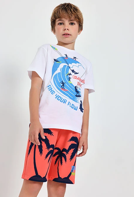 Children\'s red fleece shorts