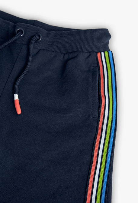 Bermudas de felpa para niño en color azul marino