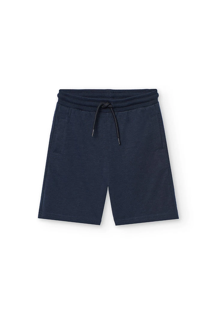Conjunto de t-shirt e calções de malha para menino