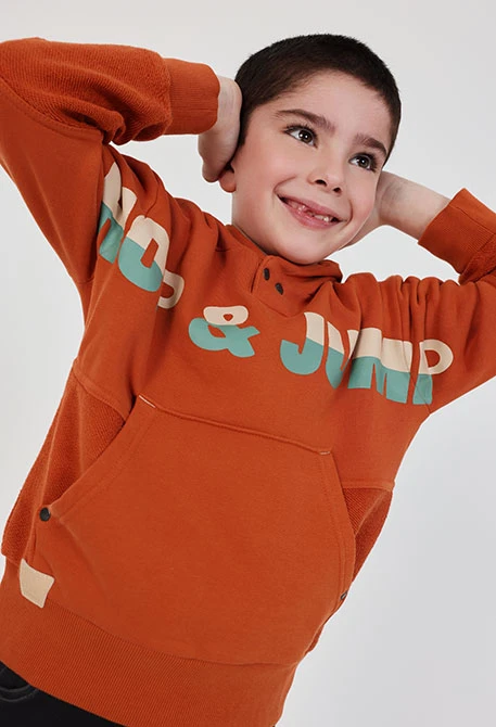 Sudadera niño algodón con capucha marrón