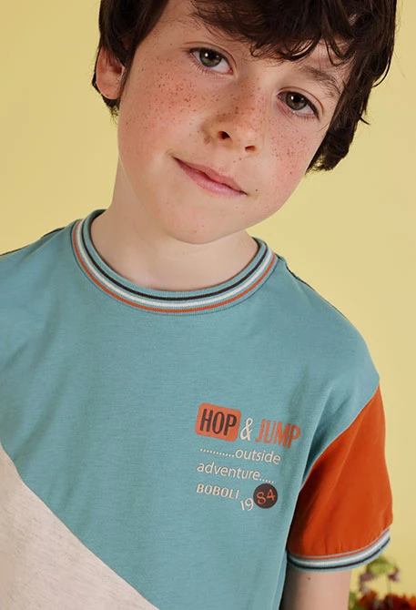 Kinder-Shirt aus Baumwolle im Colorblock-Design