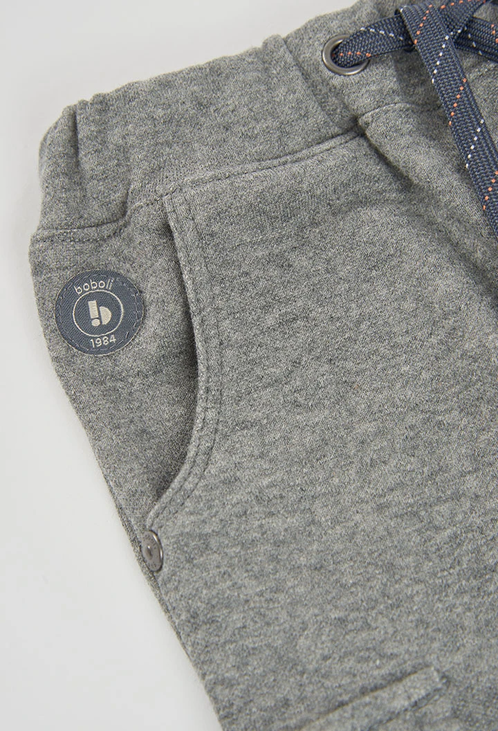 Pantalón niño gris vigoré con bolsillos cargo